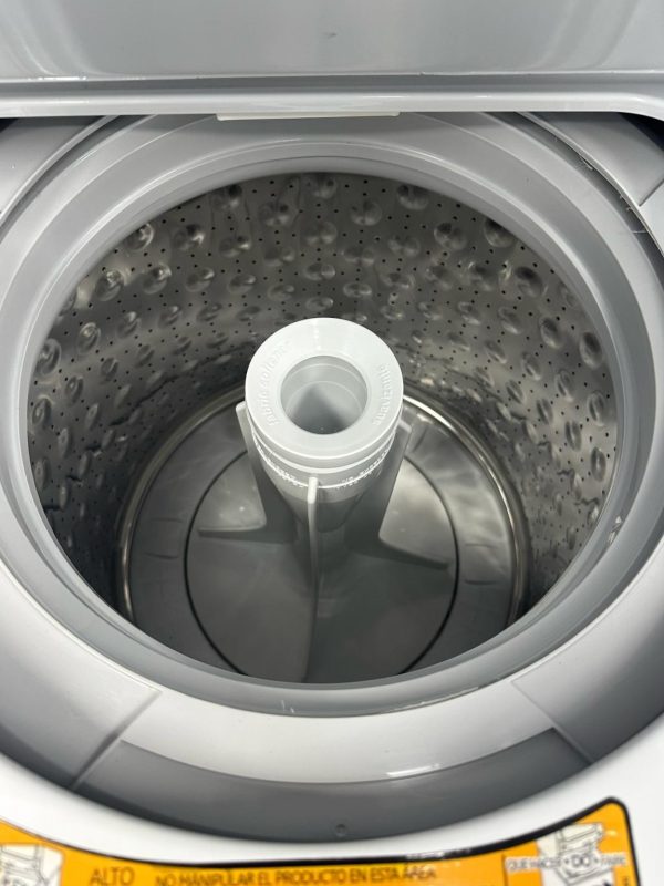 Used GE 24” Laundry Centre Washer and Dryer GUD24ESMMWW For Sale