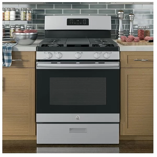 New GE Freestanding Gas 30" Stove JCGBS66SEKSS For Sale