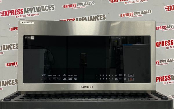 Open Box Samsung Over the Range 30” Microwave ME21M706BAS/AC For Sale