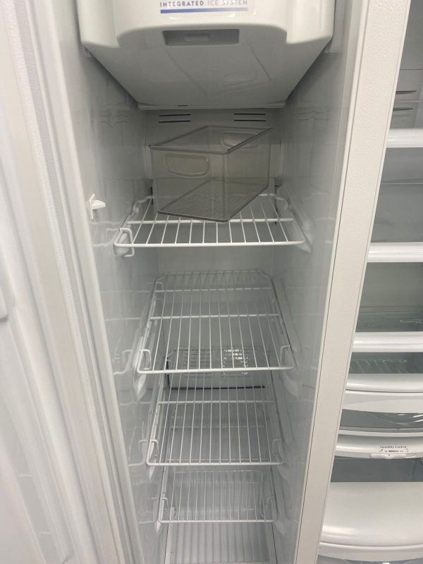 Used GE 36” Side-By-Side Refrigerator GSS25XGPE For Sale