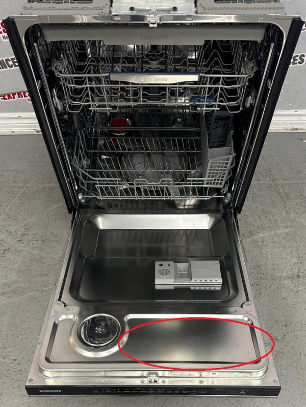 Used Samsung 24" Build-In Dishwasher DW80R5061US For Sale