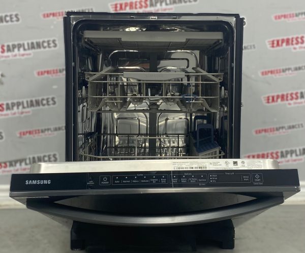 Used Samsung 24” Built-In Dishwasher DW80R5061UG For Sale