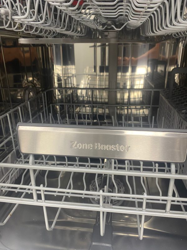 Used Samsung 24" Built-In Dishwasher DW80R9950UG For Sale