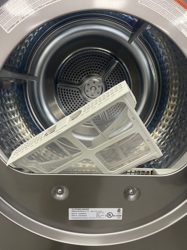 Used Samsung 24” Front Load Washer and Electric Dryer Stackable Set WW22K6800AX/A2 DV22K6800EX/AC For Sale