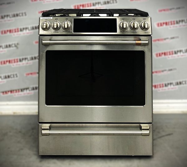 Open Box GE Café Slide-In 30” Gas Stove CCGS700P2M3S1 For Sale