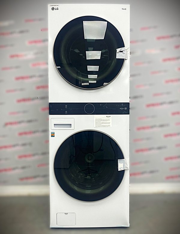 Open Box LG Washer and Dryer 27” Laundry Center WKE100HWA For Sale