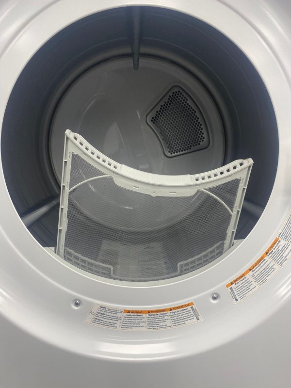 Open Box LG Washer and Dryer 27” Laundry Center WKE100HWA For Sale