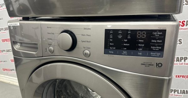 Open Box LG 27” Front Load Washer and Electric Dryer Stackable Set WM3400CV DLE3400V For Sale