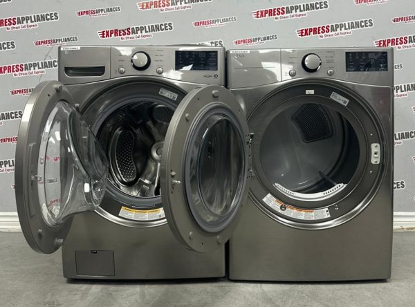 Open Box LG 27” Front Load Washer and Electric Dryer Stackable Set WM3400CV DLE3400V For Sale