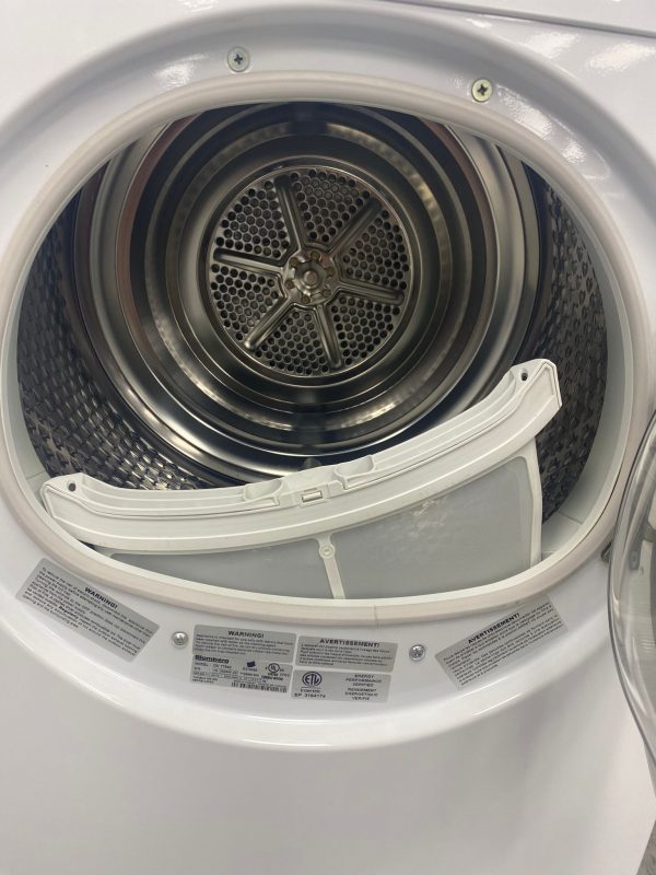 Used Blomberg 24” Stackable Electric Dryer DV17542 SKU: EA22801 For Sale