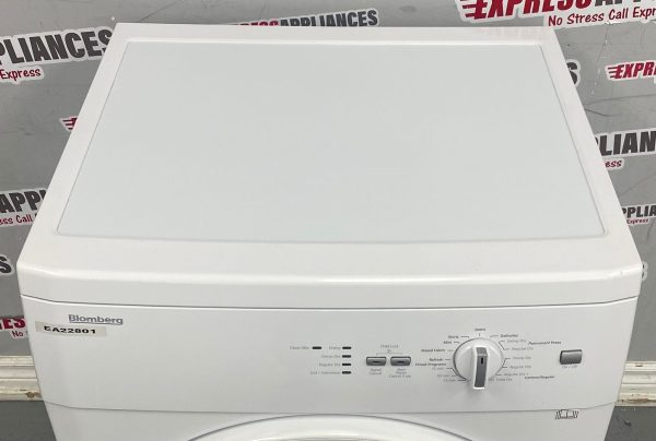 Used Blomberg 24” Stackable Electric Dryer DV17542 SKU: EA22801 For Sale