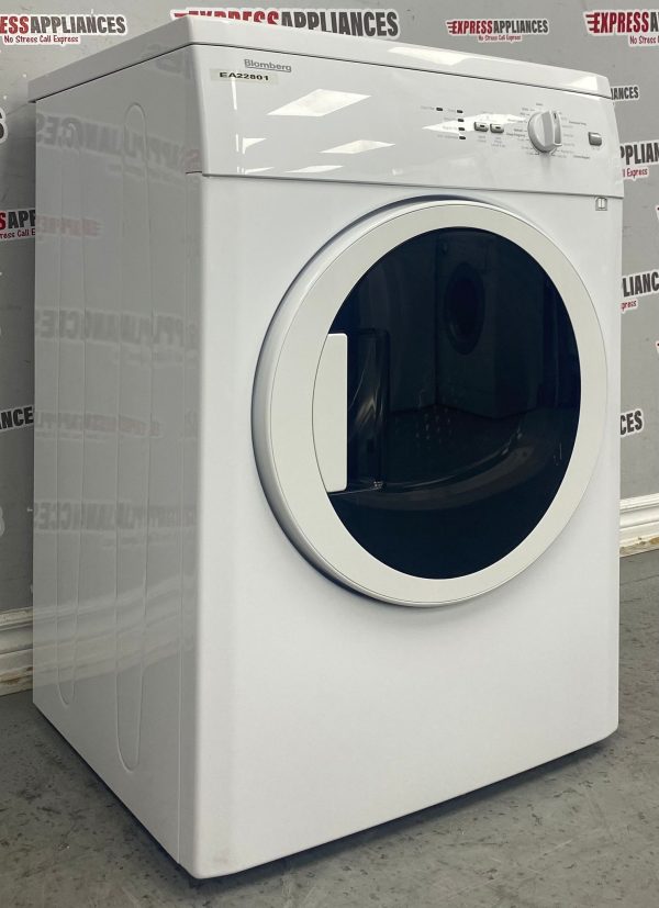 Used Blomberg 24” Stackable Electric Dryer DV17542 SKU: EA22801 For Sale