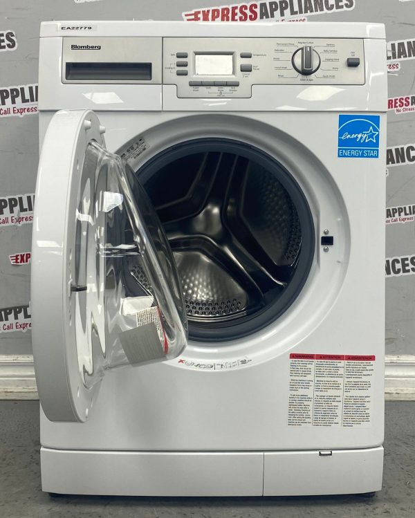 Used Blomberg 24" Front Load Washing Machine WM77120NBL01 SKU: EA22779 For Sale