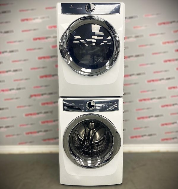 Used Electrolux Front Load Washer and Dryer 27” Stackable Set EFLS627UIW0 EFMC527UIW0 For Sale