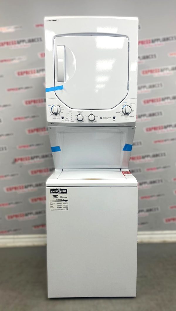 Open Box GE 24” Laundry Centre Washer and Dryer GUD24ESMM1WW For Sale