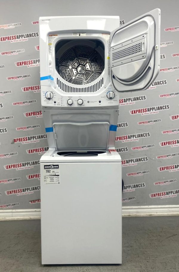 Open Box GE 24” Laundry Centre Washer and Dryer GUD24ESMM1WW For Sale