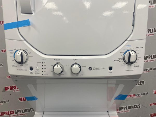 Open Box GE 24” Laundry Centre Washer and Dryer GUD24ESMM1WW For Sale