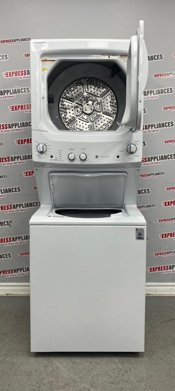 Open Box GE 27” Laundry Center Washer and Dryer GUV27ESMW0WW For Sale