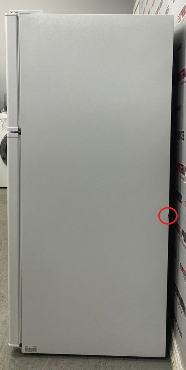 Open Box Midea 24” Top Freezer Refrigerator MRT12B2AWW For Sale