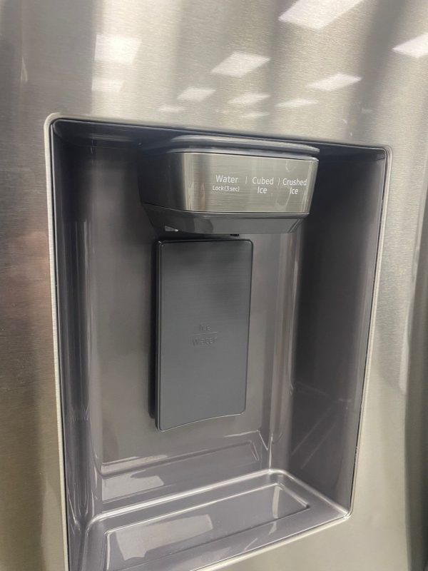 Open Box Samsung 36” French Door Refrigerator RF27T5201SR/AA For Sale