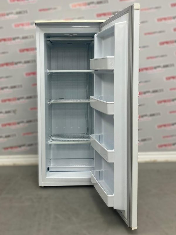 Used Danby 24” Freezerless Refrigerator and Up Right Freezer Set DAR1102W DUF809WE For Sale