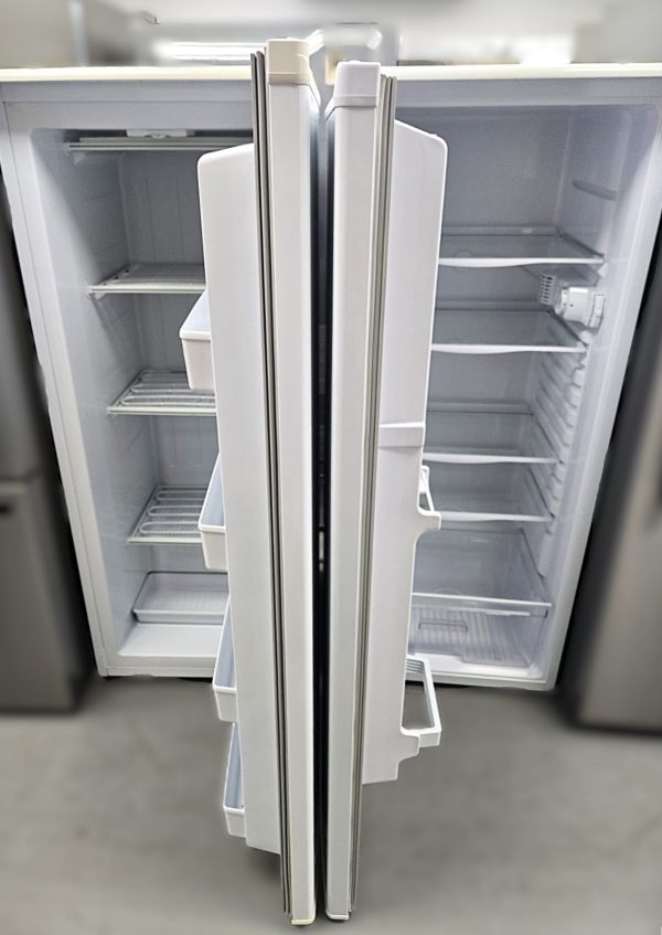 Used Danby 24” Freezerless Refrigerator and Up Right Freezer Set DAR1102W DUF809WE For Sale