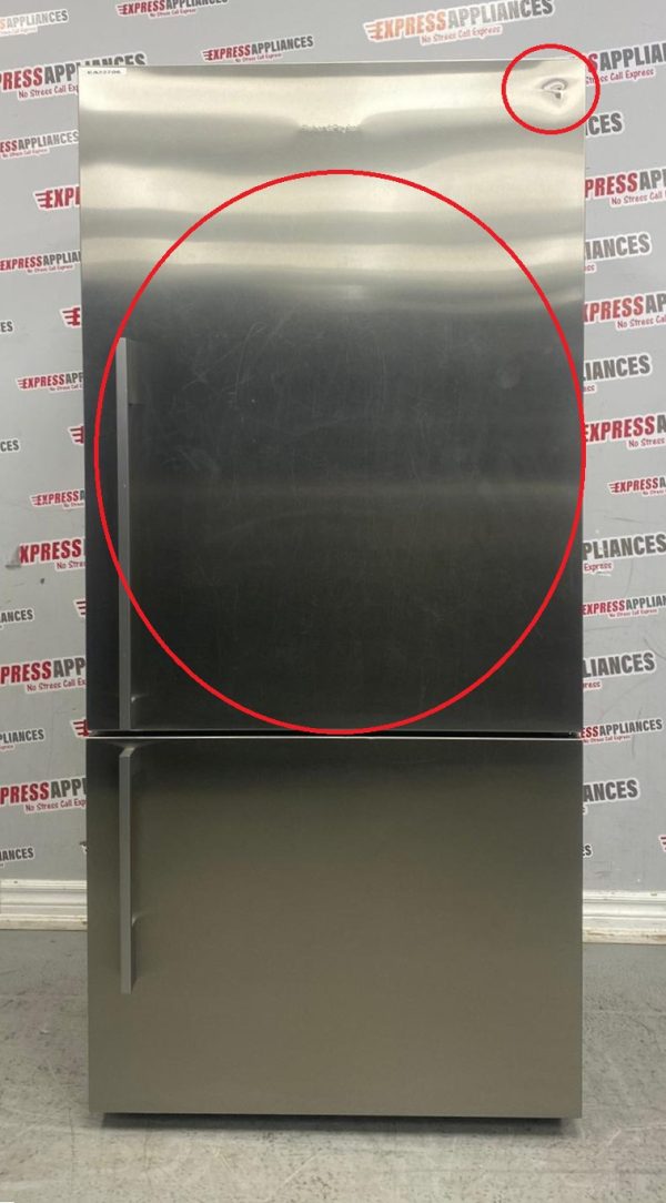 Used Fisher&Paykel 31” Bottom Freezer Refrigerator E522BRXFD2 For Sale