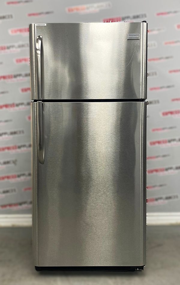 Used Frigidaire 30” Top Freezer Refrigerator CFTR1826LS4 For Sale