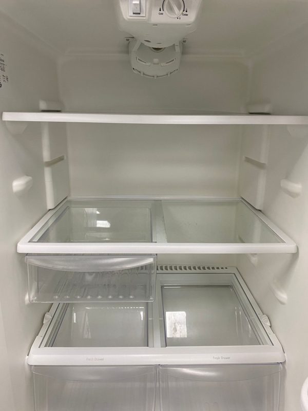 Used Frigidaire 30” Top Freezer Refrigerator CFTR1826LS4 For Sale