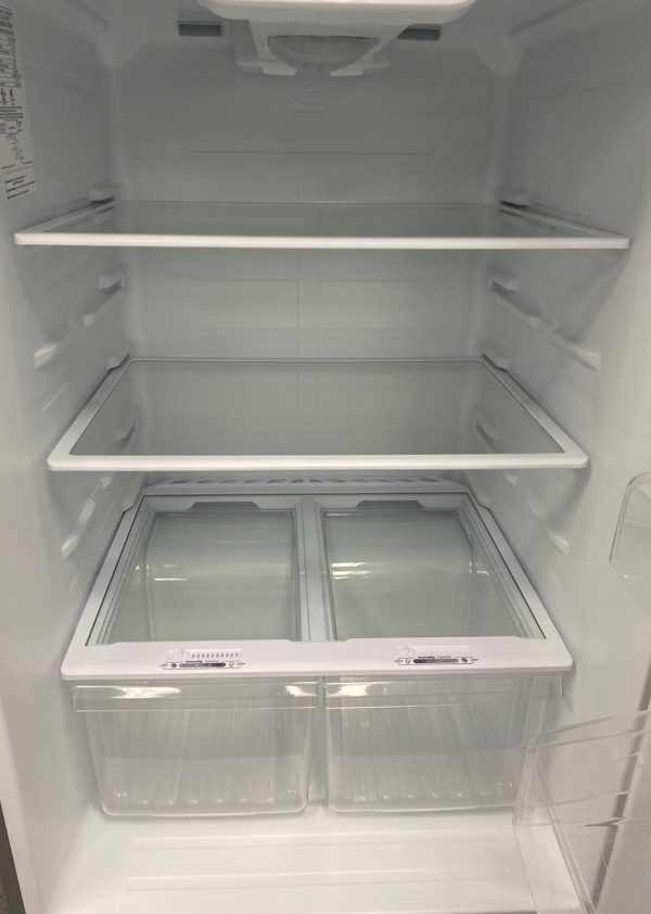 Used GE 30” Top Freezer Refrigerator GTE18FSLKASS For Sale