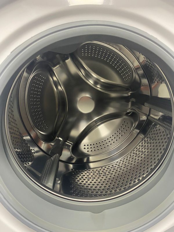 Used Galanz 24” Front Load Washing Machine GLFW22WEA5A For Sale