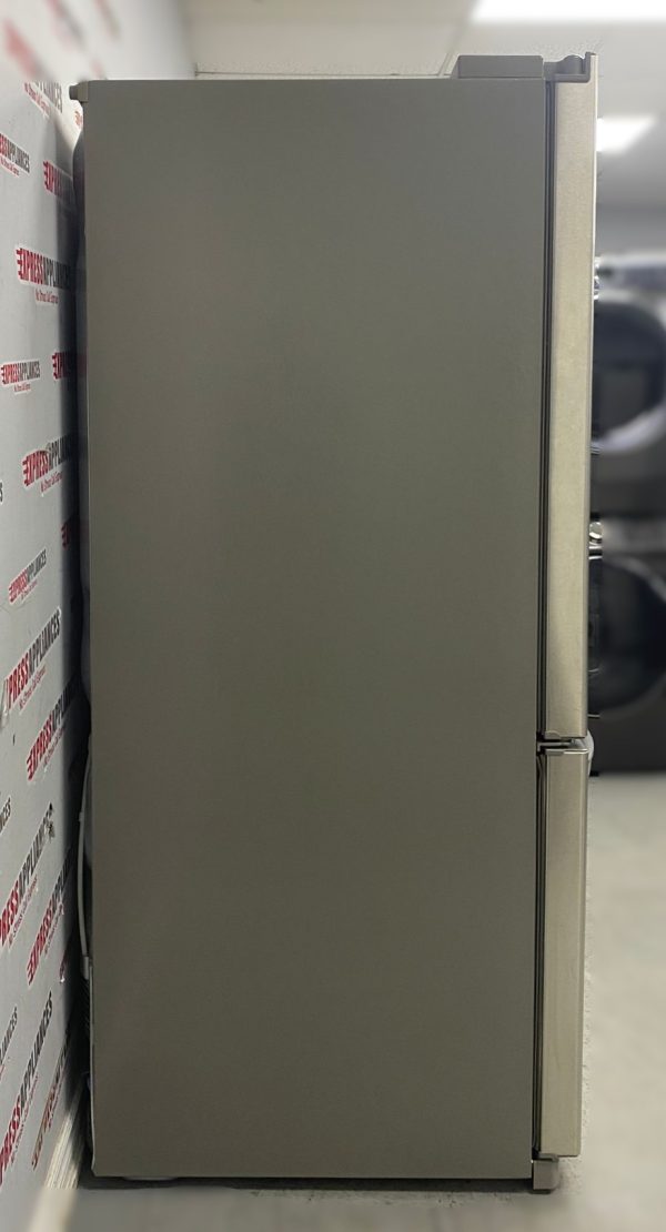 Used LG 33” French Door Refrigerator LFC23760ST/04 For Sale