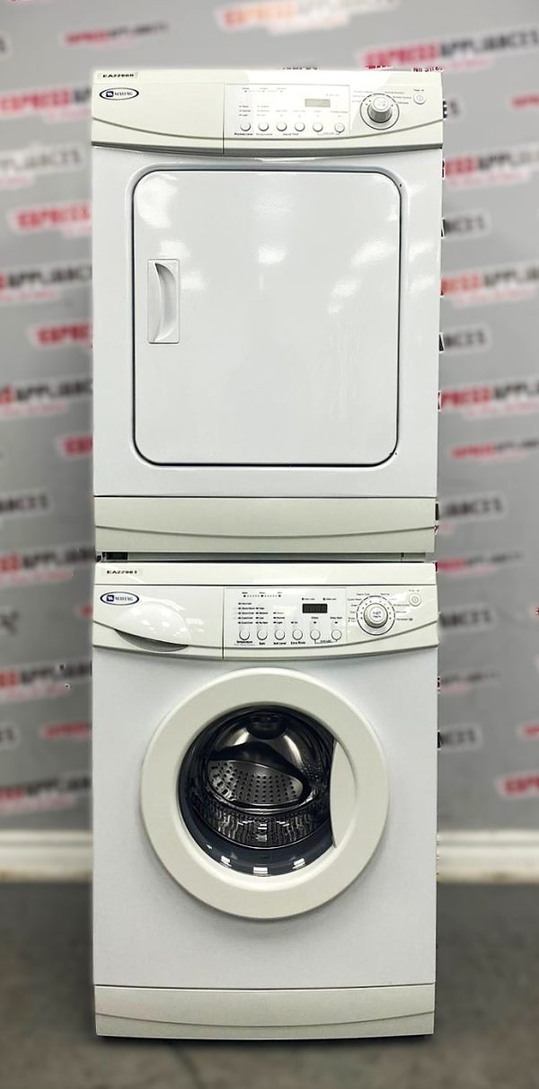 Used Maytag 24” Washer and Dryer Stackable Set MAH2400AWW MDE2400AZW For Sale