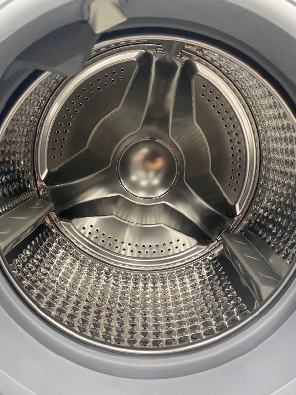 Used Samsung 24" Front Load Washing Machine WW22K6800AW/A2 For Sale