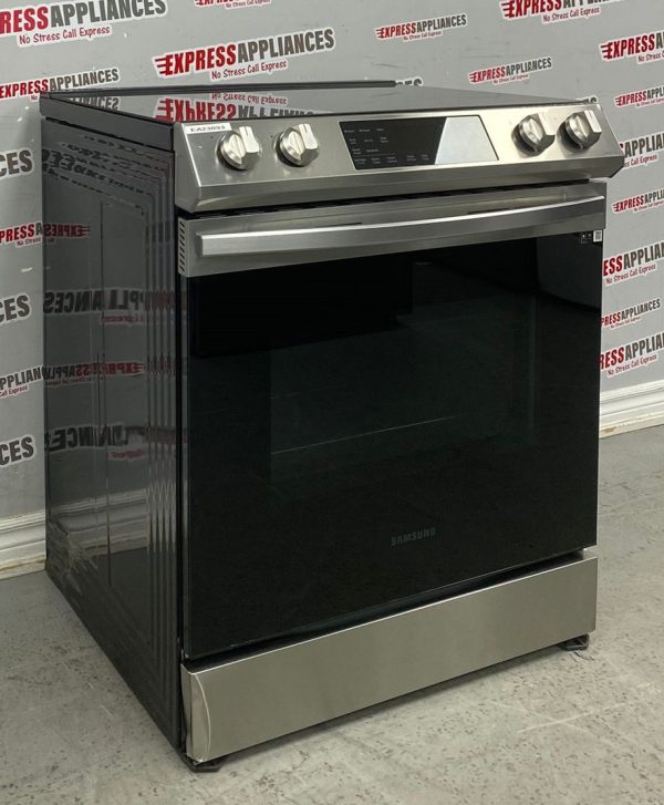 Used Samsung 30” Slide-In Glass Top Stove NE63T8311SS/AC For Sale