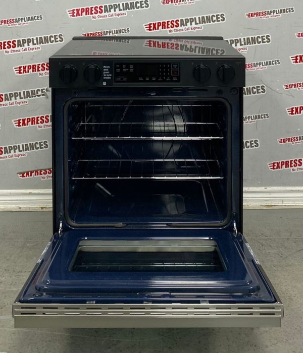 Used Samsung 30” Slide-In Glass Top Stove NSE6DG8100SRAC For Sale