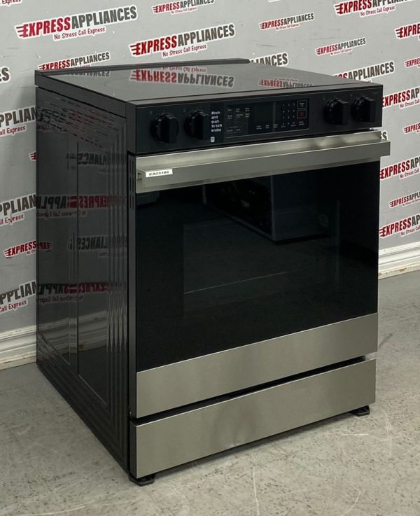 Used Samsung 30” Slide-In Glass Top Stove NSE6DG8100SRAC For Sale