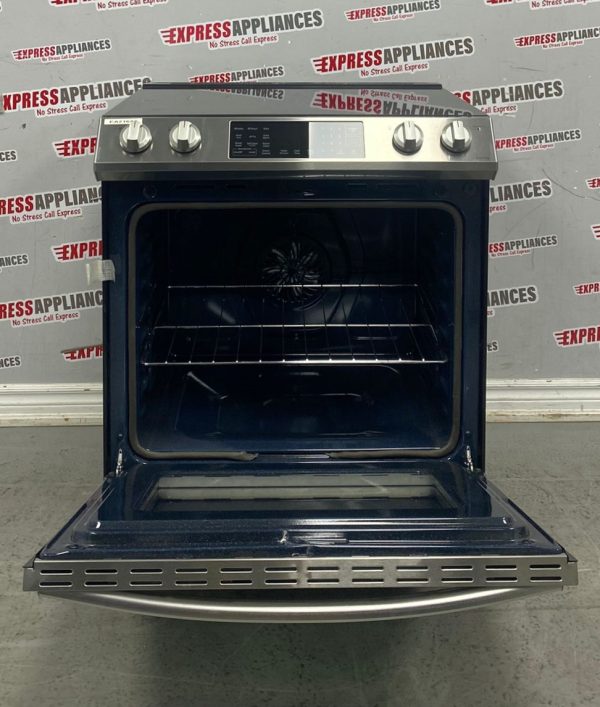 Used Samsung 30” Slide-in Electric Glass Top Stove NE63A8315SS/AC For Sale