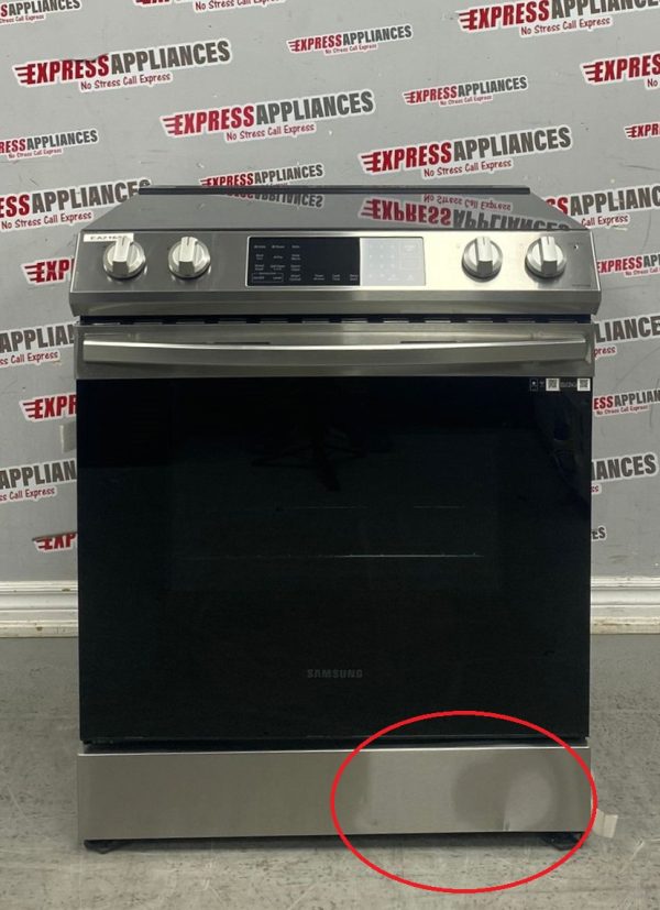 Used Samsung 30” Slide-in Electric Glass Top Stove NE63A8315SS/AC For Sale