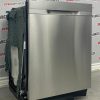 Used Samsung Built in 24” Dishwasher DW80K5050US For Sale (8)