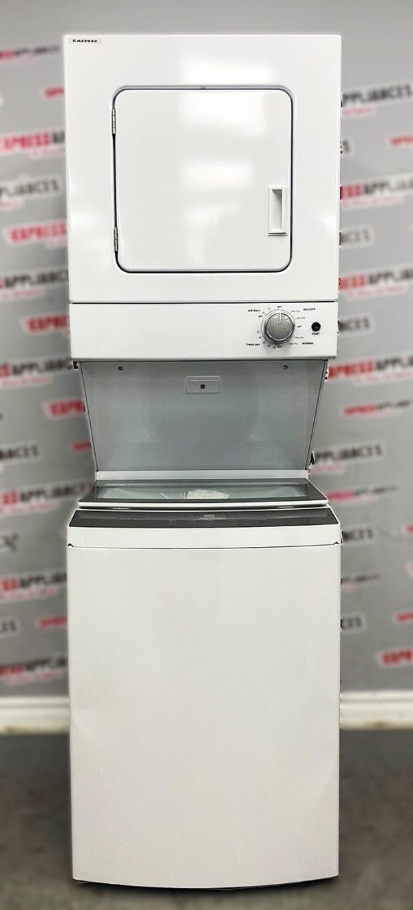 Used Whirlpool 24” Laundry Center Washer and Dryer YWET4024HW0 SKU: EA22942 For Sale