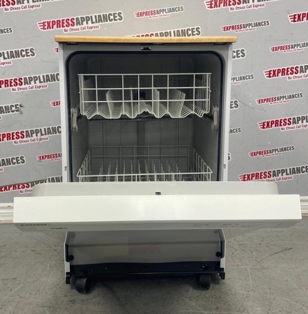 Used Whirlpool 24" Portable Dishwasher WDP370PAHW1 For Sale