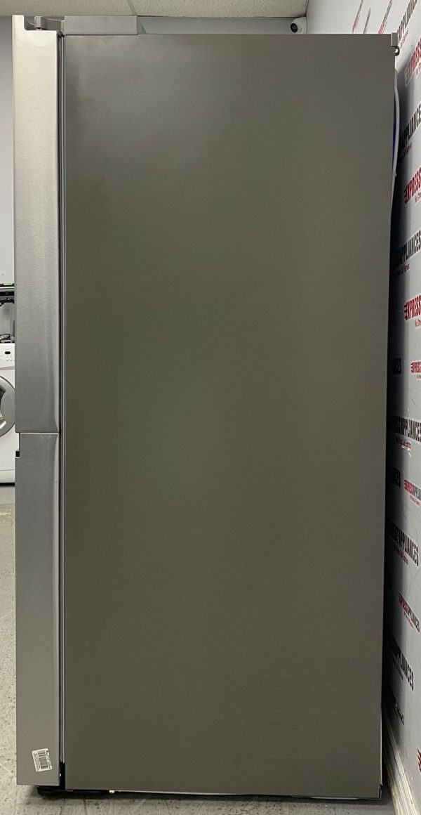 Open Box LG 36” Side-By-Side Refrigerator LRSX2706S/01 For Sale