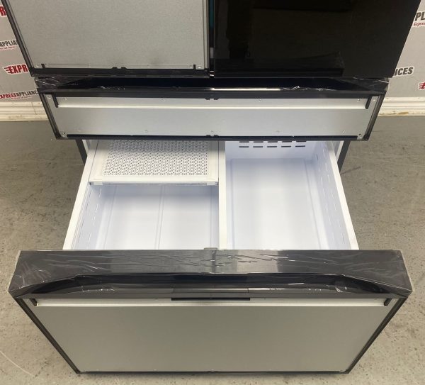 Open Box Samsung 36” French Door Panel Ready Refrigerator RF29BB89008MAC For Sale