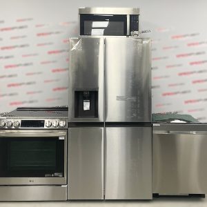 Used/Open Box Kitchen Appliances Set 03 - LG, Samsung and Bosch Set For Sale