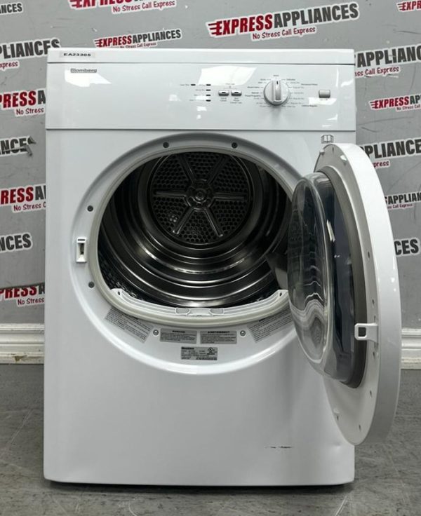 Used Blomberg 24” Stackable Electric Dryer DV17542 SKU: EA23305 For Sale