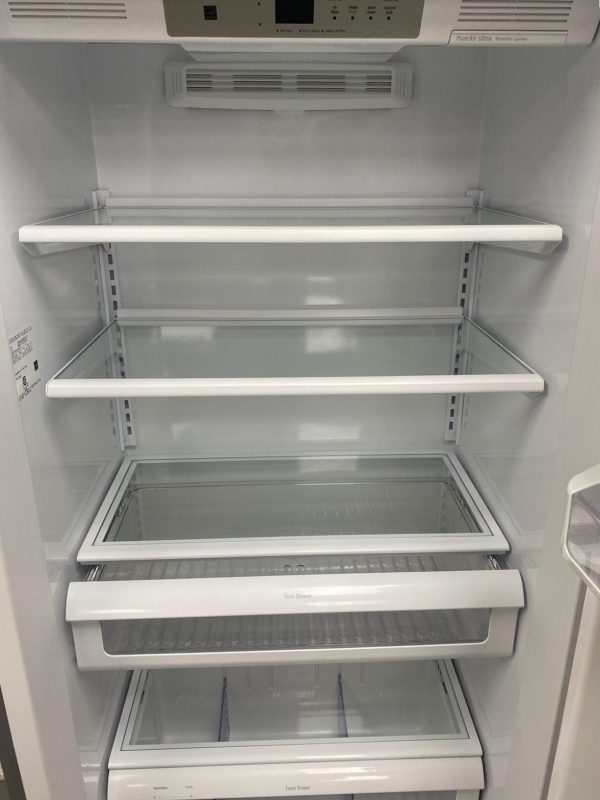 Used Frigidaire 32” Freezerless Refrigerator FPRH19D7LF1 For Sale