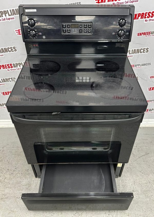 Used GE 30” Freestanding Glass Top Stove GRSR3920ZBB-3 For Sale