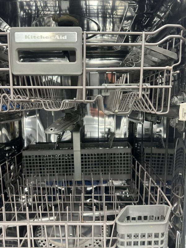 Used KitchenAid 24" Built-In Dishwasher KUDS30FXSS9 For Sale