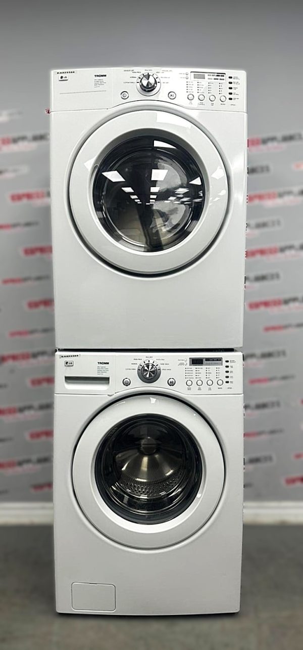 Used LG 27” Front Load Washer and Electric Dryer Stackable Set WM2077CW DLE3777W For Sale